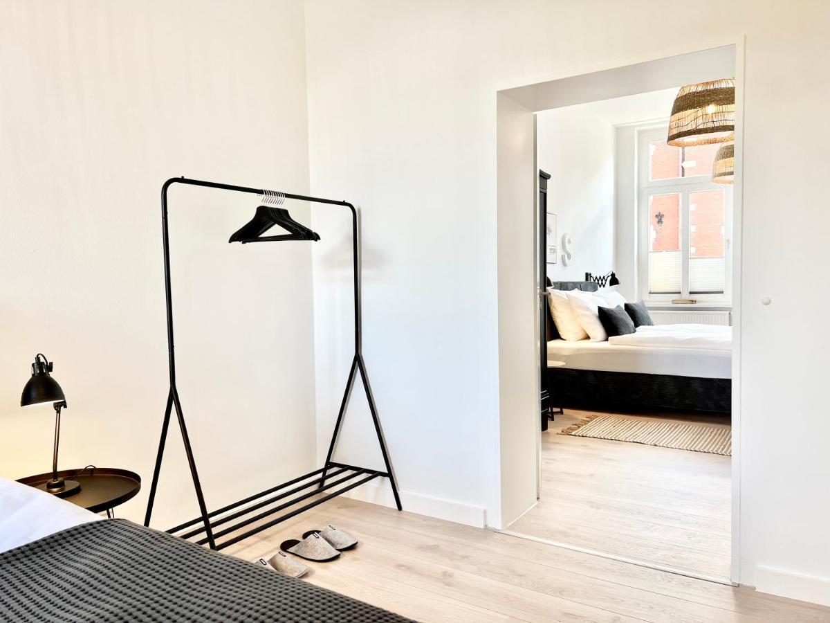 Makers And Rooms Apartment 01 Pauline 110Qm Parkplatz 1-4 Personen Detmold Exterior foto