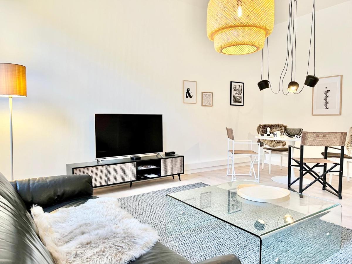 Makers And Rooms Apartment 01 Pauline 110Qm Parkplatz 1-4 Personen Detmold Exterior foto